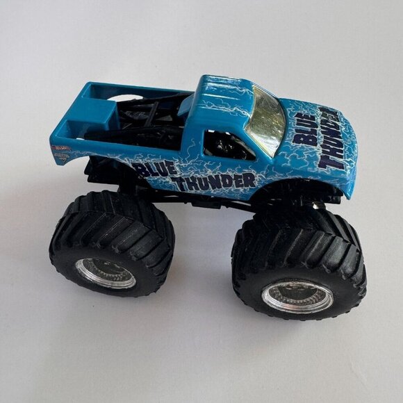 Very Rare Hot‎ Wheels Monster Jam Blue  Thunder Under Cover 1:64 - Picture 1 of 4